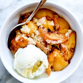 如何做最好的桃子馅饼| foodiecrush.com威廉希尔下载